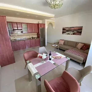 Casa Alejandro Ii , Tarajalejo Spagna